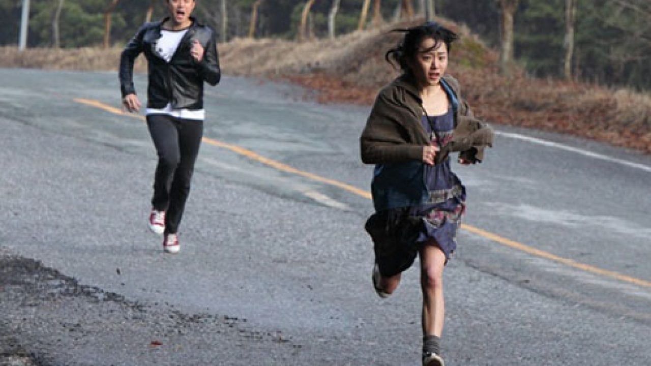 Nằm mơ chạy trốn mang điềm báo gì? Cùng FCB8 tìm câu trả lời